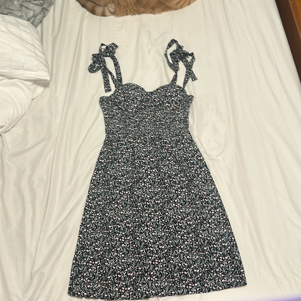 3/$60 NWOT Black Floral dress size medium